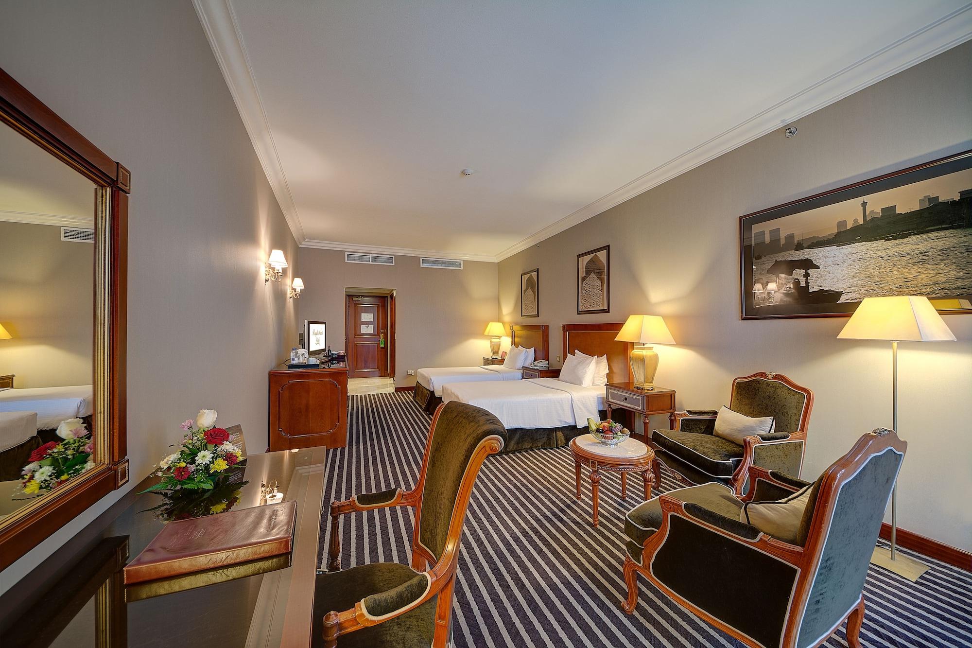 Royal Ascot Hotel Dubai Exterior photo