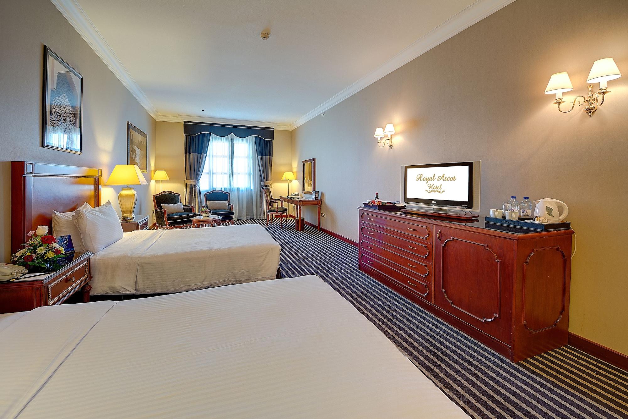 Royal Ascot Hotel Dubai Exterior photo