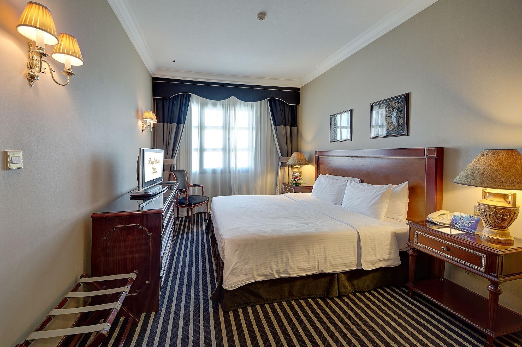 Royal Ascot Hotel Dubai Exterior photo