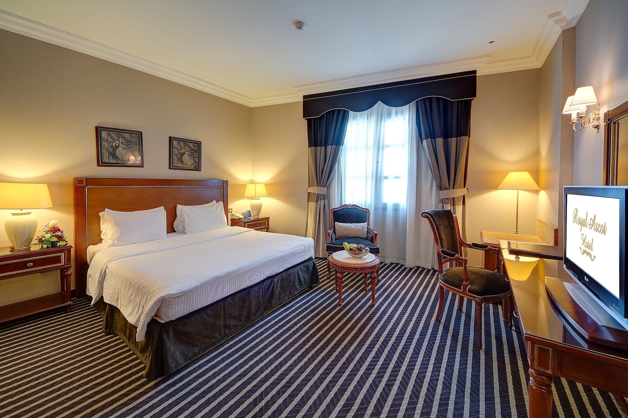 Royal Ascot Hotel Dubai Exterior photo