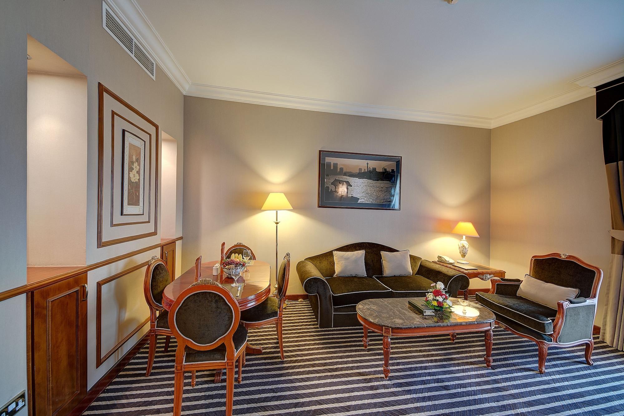 Royal Ascot Hotel Dubai Exterior photo