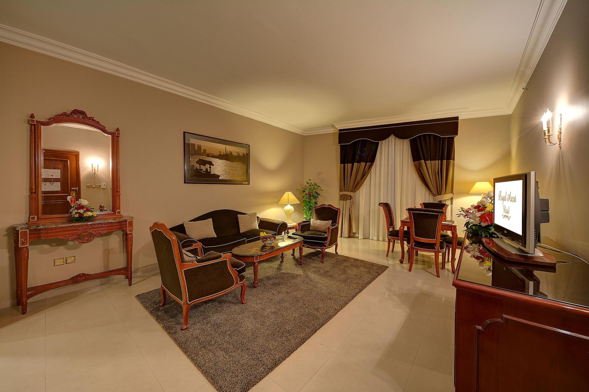 Royal Ascot Hotel Dubai Exterior photo